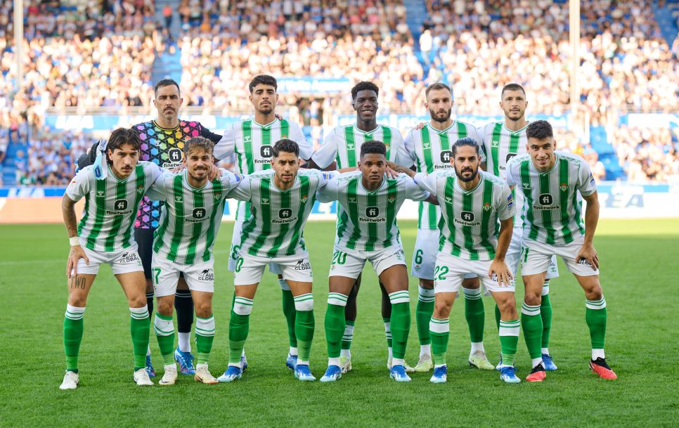 El Real Betis tiene una temporada ilusionante por delante bajo el mando del entrenador Manuel Pellegrini. / Fuente: Twitter @RealBetis