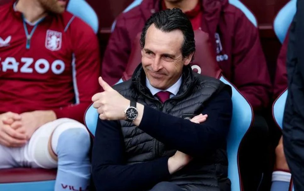 Unai Emery se ha ganado la estima de los aficionados del Aston Villa | Foto: @AVFC_espanol