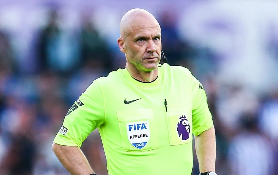 Anthony Taylor fue descendido de categoría tras su error en el Wolves-Newcastle | Foto: Premier League