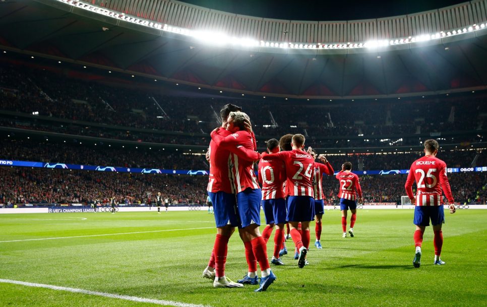 El Atlético de Madrid mostró su versión más rampante para pasarle por encima 6-0 al Celtic, en una jornada 4 de grupos de la Champions que relanza al equipo de Simeone como líder del sector E. Foto: Twitter @Atleti