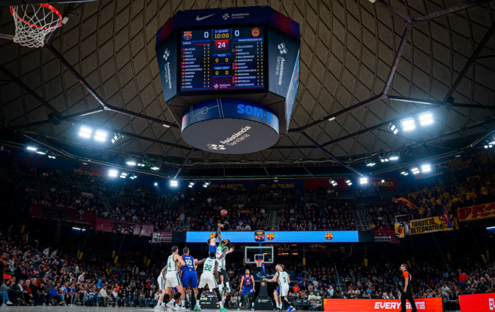 El Barça recibe la visita de Asvel en el Palau / Foto: @FCBbasket