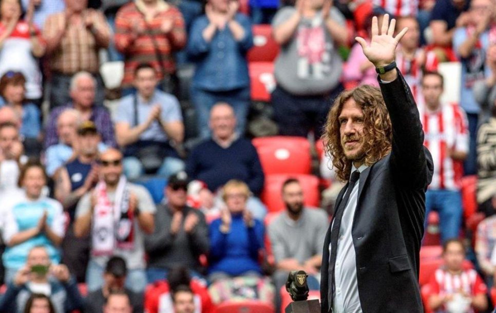 En un acto solidario, Carles Puyol habló de diversos temas de actualidad barcelonista y de LaLiga. Foto: Twitter Carles Puyol – @Carles5puyol