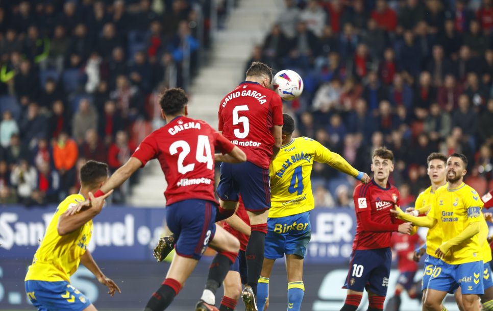 Osasuna tuvo varias ocasiones en esta décimo tercera fecha de LaLiga, pero no pudo ante la UD Las Palmas, en gran parte por la actuación de Álvaro Valles. Foto: Twitter @Osasuna.