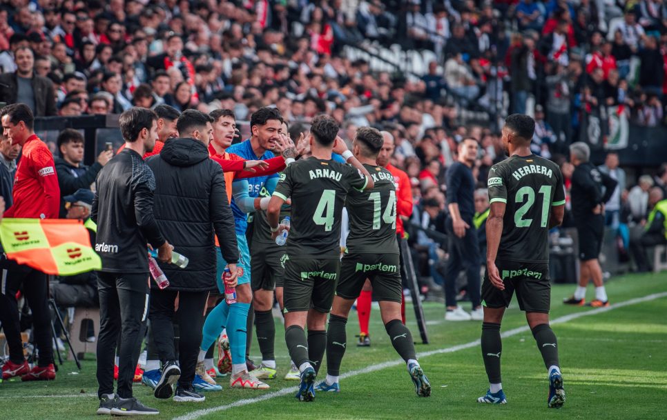 El Girona llega como líder al parón de selecciones / Foto: @GironaFC