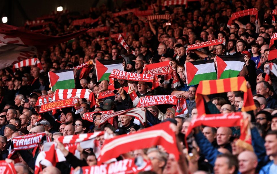 Liverpool y Arsenal disputarán el encuentro estelar de la jornada 18 de la Premier League de Inglaterra. Foto: Twitter.