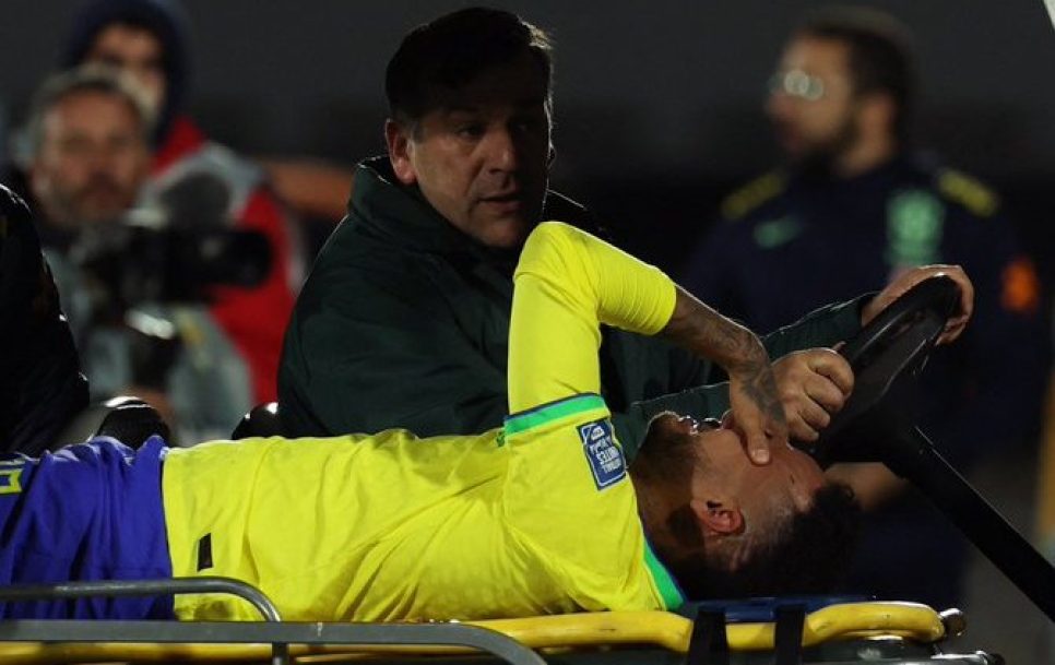 La figura de Neymar está siendo más cuestionada que nunca en Brasil, debido a la decisión del jugador de abandonar el fútbol de alta competición. Foto: Twitter.