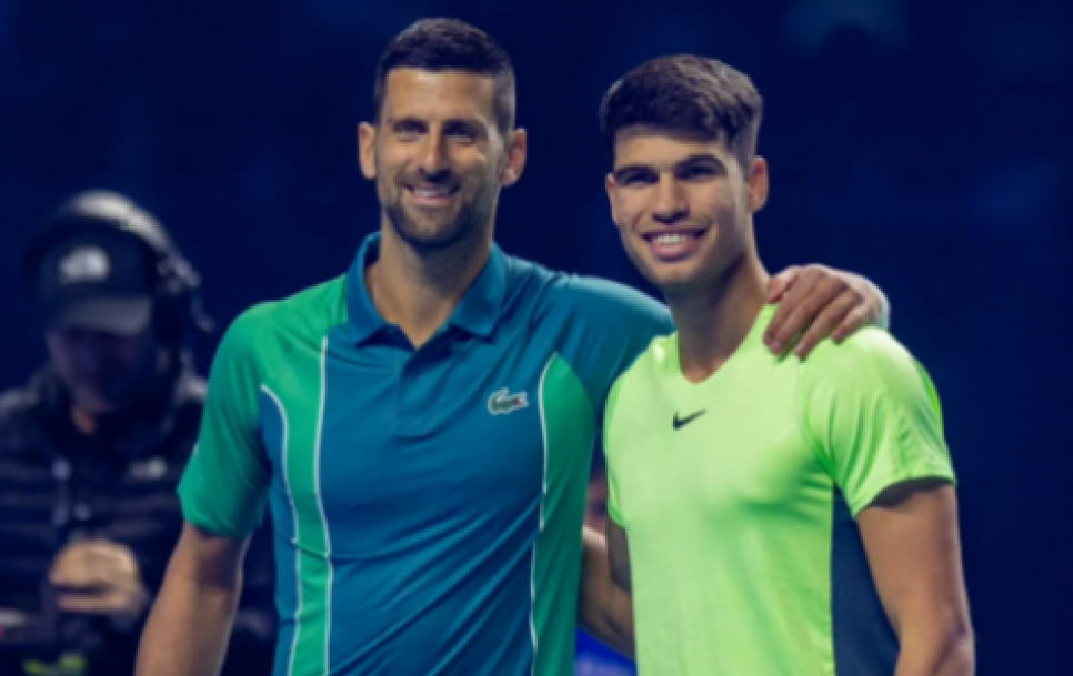 Carlos Alcaraz y Novak Djokovic en Ryad / Foto: @RyadCup