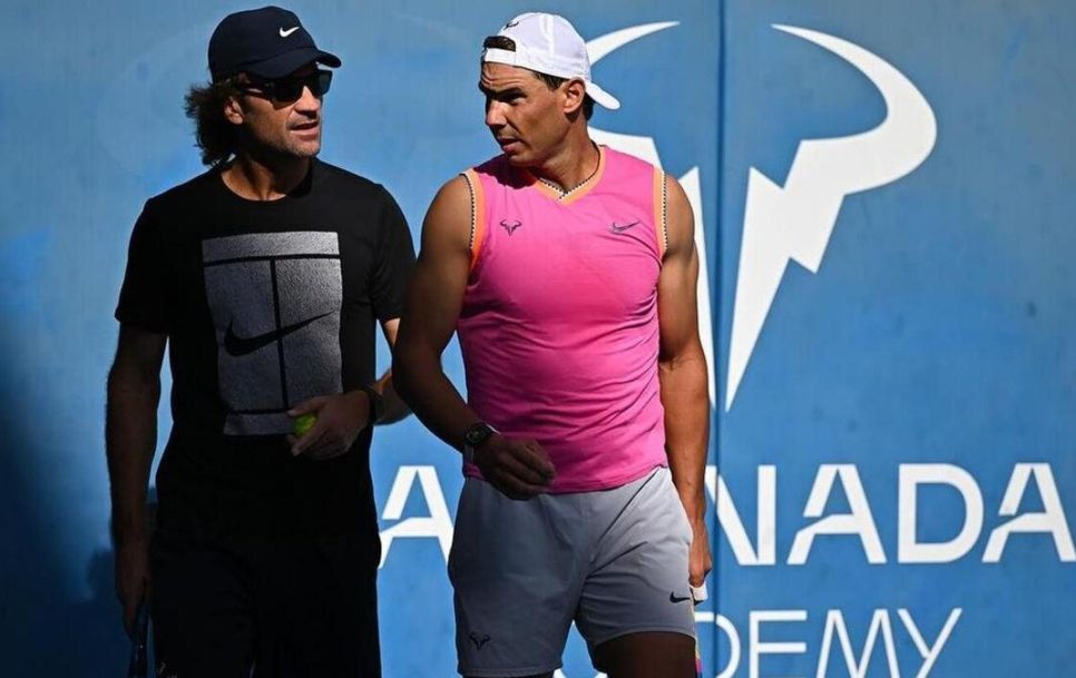 Rafa Nadal junto a su entrenador Carlos Moyá / Foto: @RafaNadalAcademy