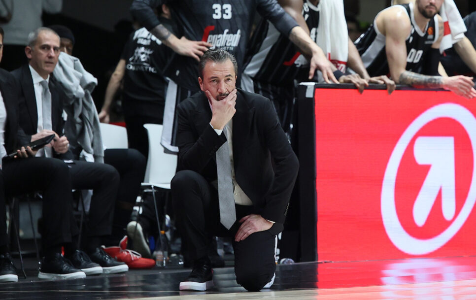 Virtus Bologna y Valencia Basket se enfrentan en un importante partido de Euroliga. | Fuente: Getty Images – Turkish Airlines EuroLeague