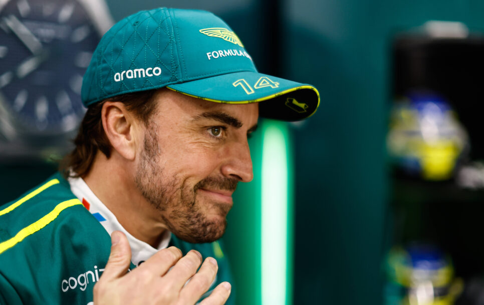 Fernando Alonso es uno de los pilotos con más renombre en la actual parrilla de la Fórmula 1. | Fuente: Imago – Zak Mauger / LAT Images Images