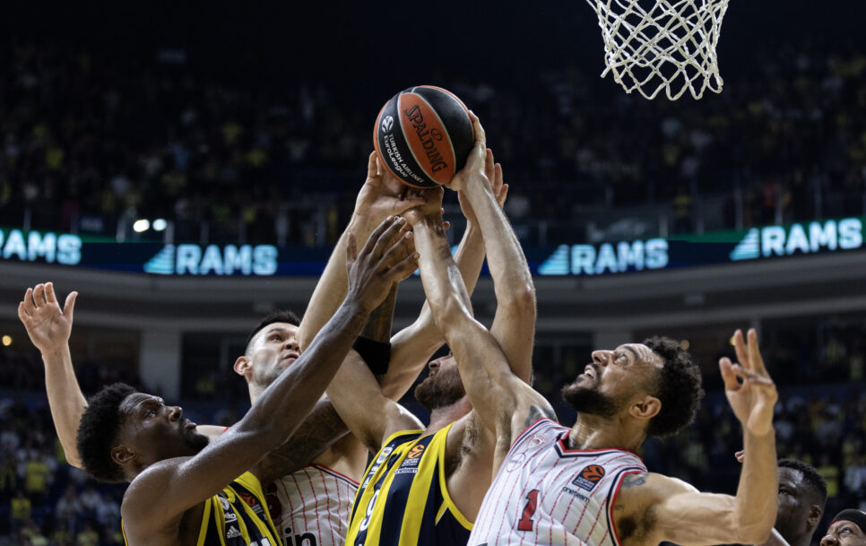 El Olympiacos – Fenerbahçe se presenta como el duelo más atractivo de la jornada 34 de la Euroliga. / Fuente: Tolga Adanali – Euroleague Basketball via Getty Images