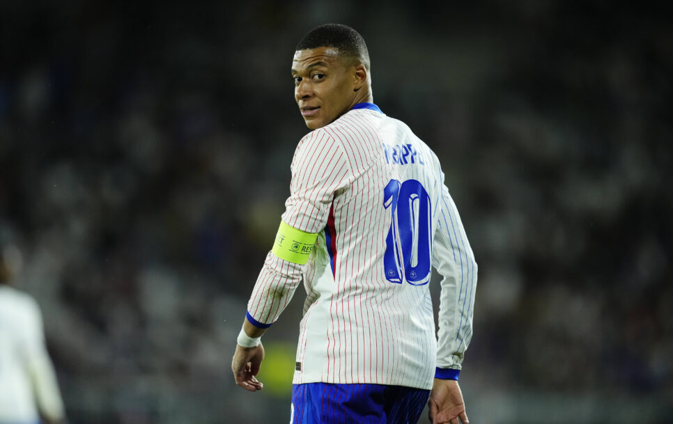 Mbappe vistiendo la camiseta de Francia / Fuente: Imago