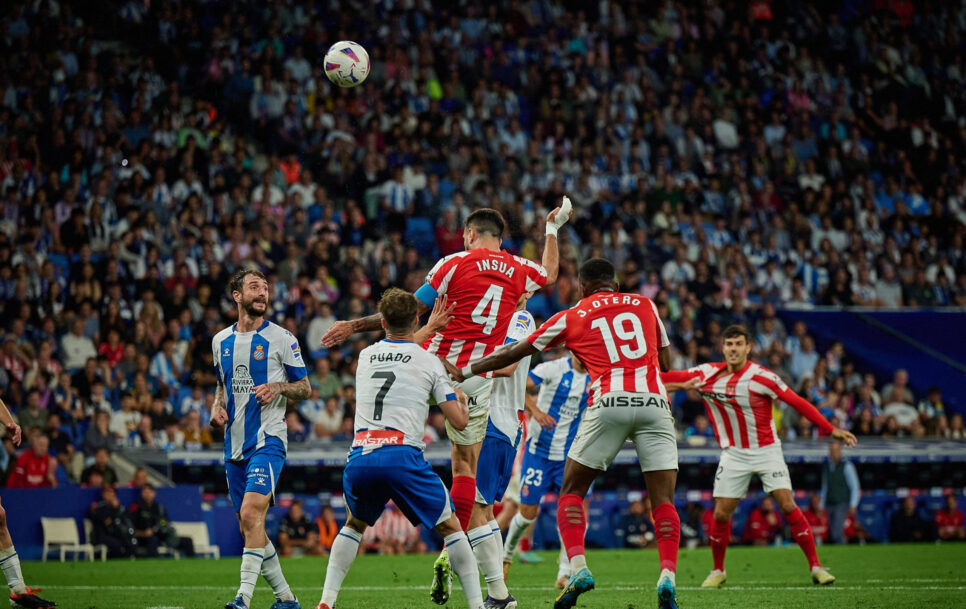 Espanyol y Sporting en partido de Playoffs de ascenso / Fuente: Imago